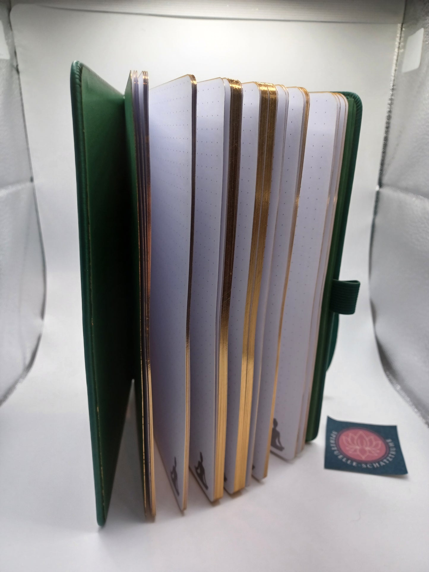 Yoga Schreibbuch grün Hand A5 in Kunstleder gebunden Notizbuch Loveria