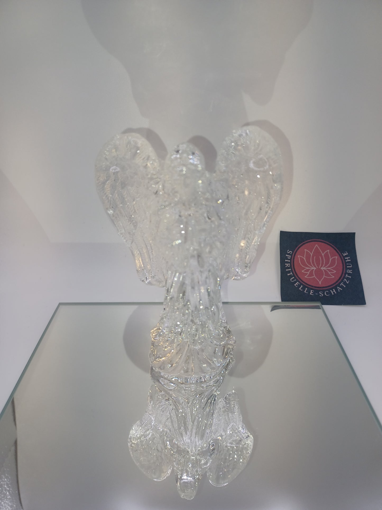 Engel aus Glas mit Milchglasflügel 10,4 x 7 x 3 cm Figur