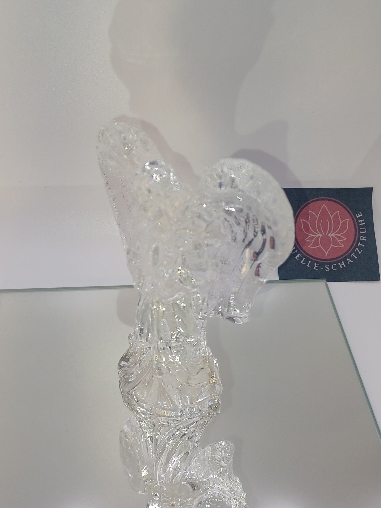 Engel aus Glas mit Milchglasflügel 10,4 x 7 x 3 cm Figur
