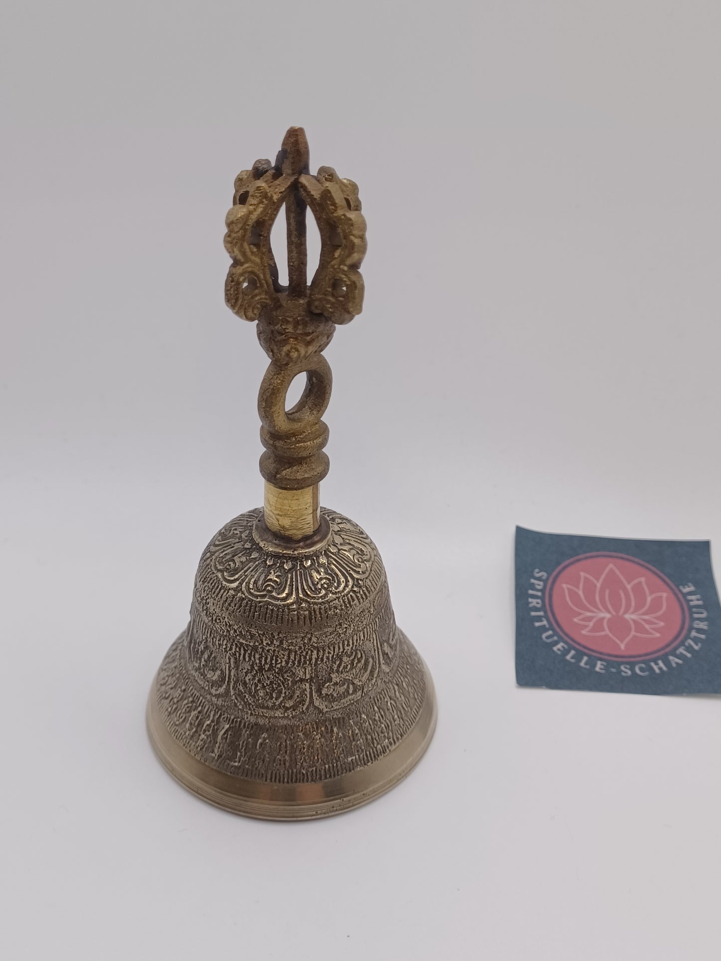 Glocke 11 cm Durchmesser 5,5 cm mit Dorje Griff Kupfer Zink Zinn Legierung