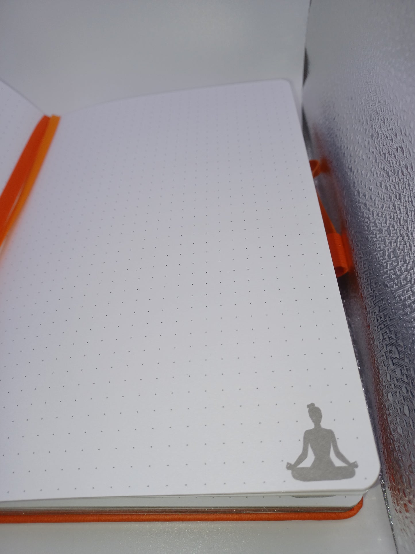 Yoga Schreibbuch orange Lotus DIN A5 Loveria Schreibbuch 192 Seiten Notizbuch
