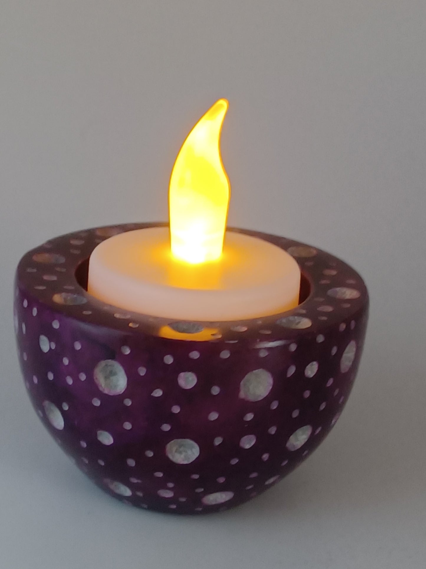 Teelichthalter Speckstein lila 6 cm