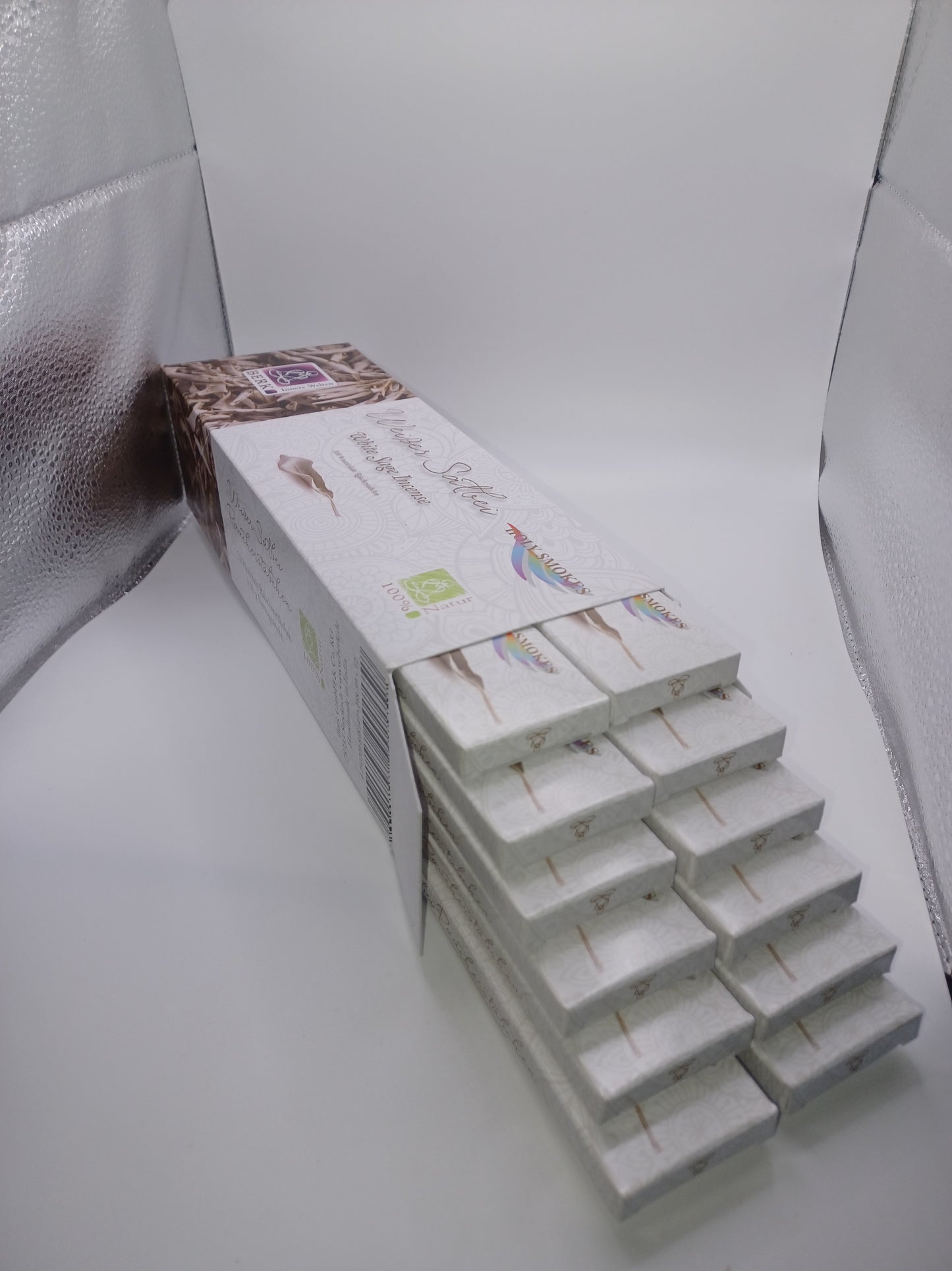 12 x Weißer Salbei Räucherstäbchen im Geschenkkarton 100 % natürliche Substanzen