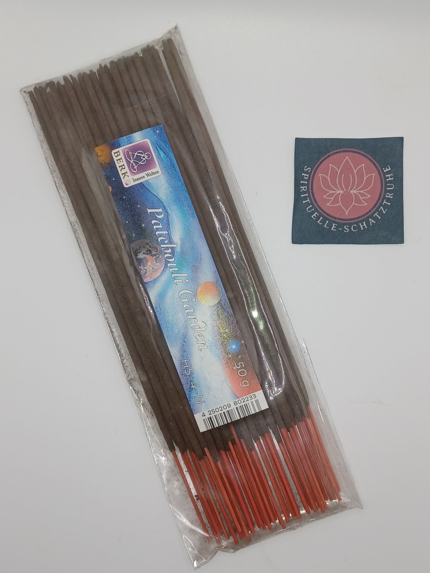 Patchouli Garden Holy Smokes Räucherstäbchen 50 g Großpackung Berk