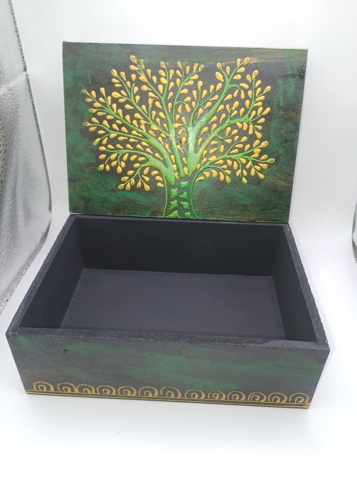 Baum des Lebens Holzbox groß MDF handbemalt H:8 cm B:15cm