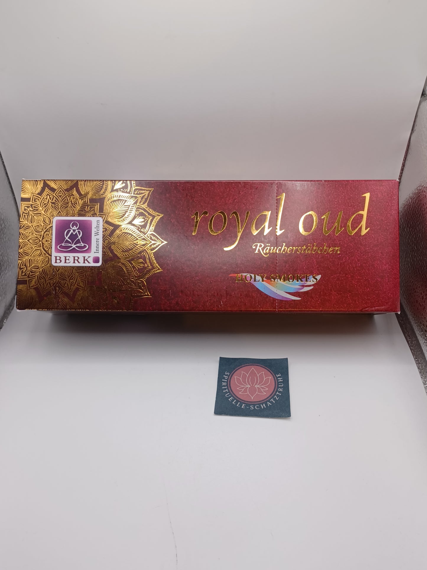 12 x Royal Oud Räucherstäbchen pro Packung ca. 10 g in Geschenkkarton
