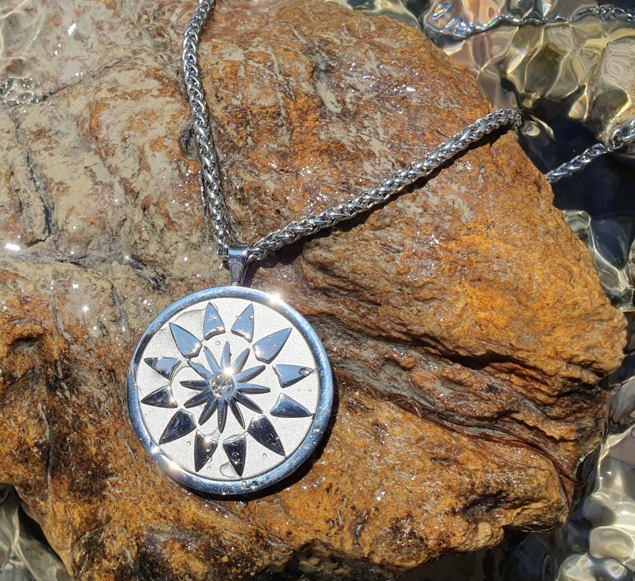 CH`UYA - ZEN Collection Anhänger Medaillon Edelstahl Wohlbefinden Vitalität